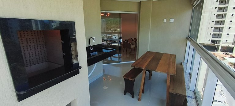 AP NOVO, central, muito bem decorado, perto praia