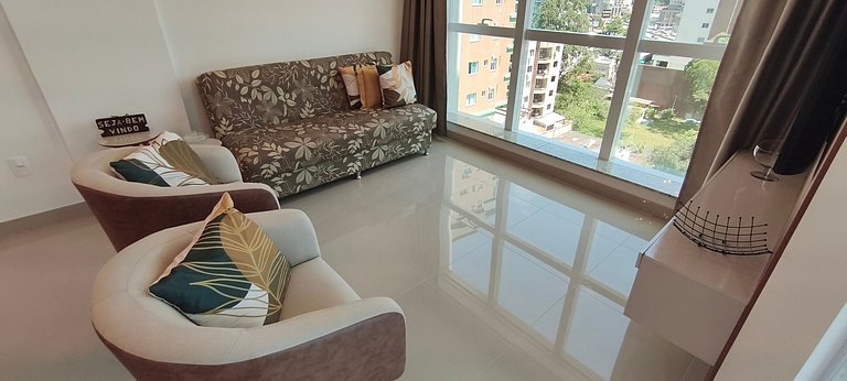 AP NOVO, central, muito bem decorado, perto praia