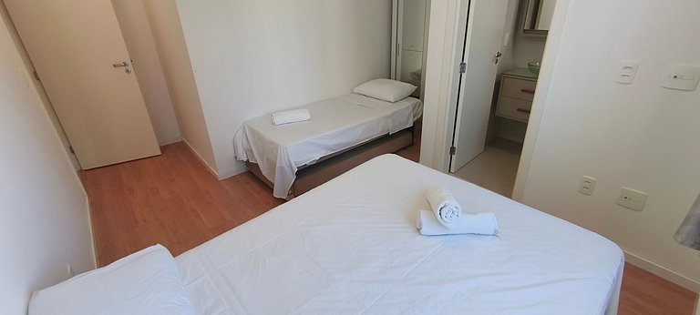 AP NOVO, central, muito bem decorado, perto praia