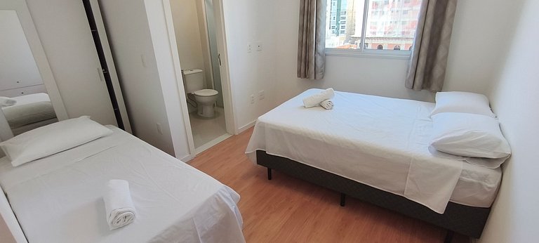 AP NOVO, central, muito bem decorado, perto praia