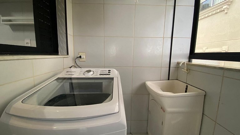 Cobertura beira-mar com terraço e vista