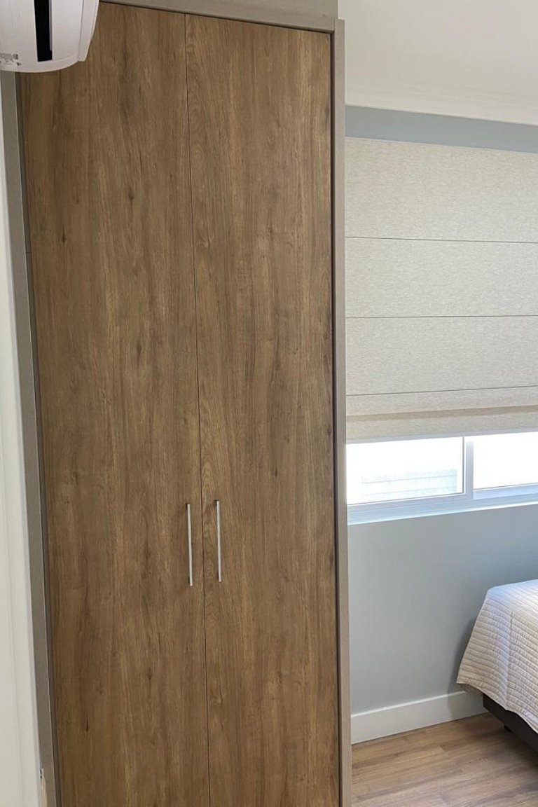 Cobertura Brisamar: 3 suítes, varanda, vista mar