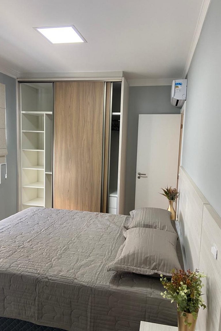 Cobertura Brisamar: 3 suítes, varanda, vista mar