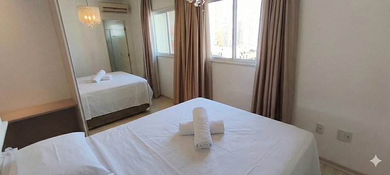 Apartamento luxuoso, vista mar, 4 suítes
