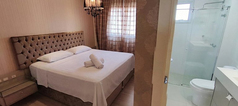 Apartamento luxuoso, vista mar, 4 suítes