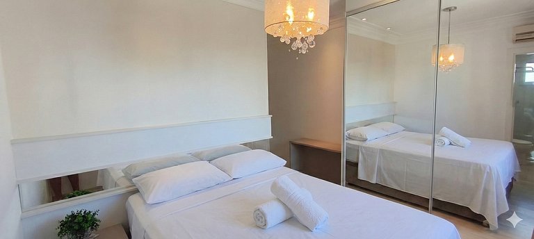 Apartamento luxuoso, vista mar, 4 suítes