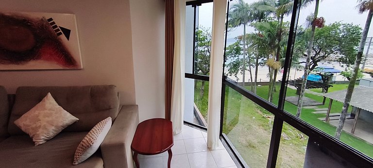 Frente-mar mágico, Flamboyant