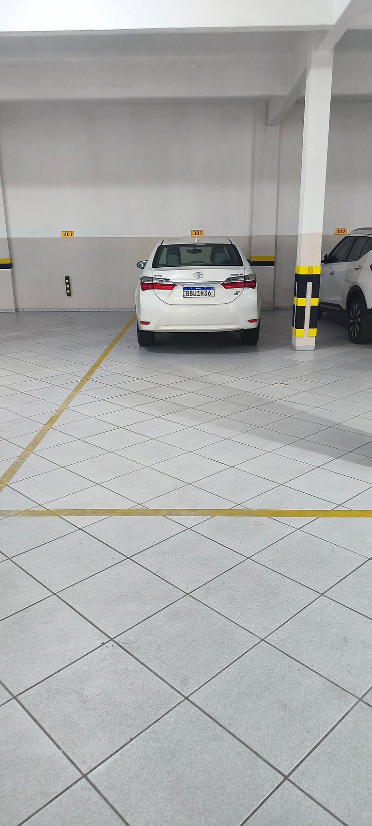 Quadra-mar com vista, 3 quartos, 2 vagas