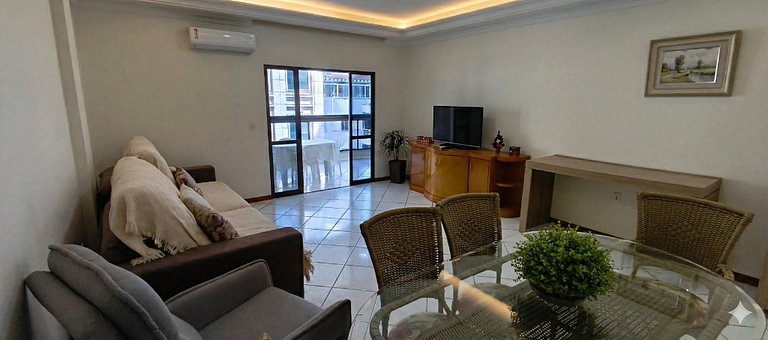 Quadra-mar com vista, 3 quartos, 2 vagas