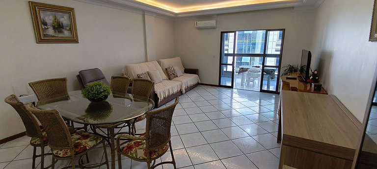 Quadra-mar com vista, 3 quartos, 2 vagas