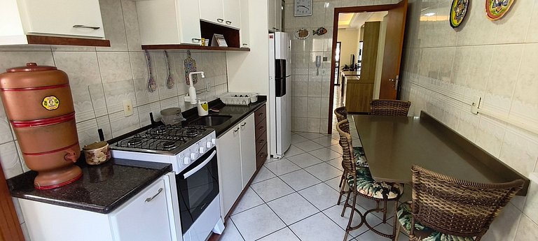 Quadra-mar com vista, 3 quartos, 2 vagas