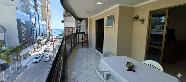 Quadra-mar com vista, 3 quartos, 2 vagas