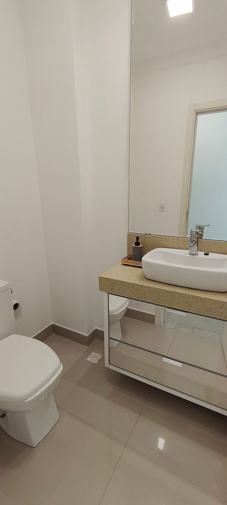 Cobertura Duplex Luxo com Piscina e Jardim