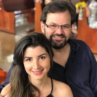 Cristiano Leoz e Vanessa Santos